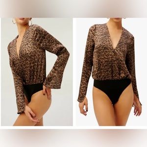 Good American Satin Wrap Bodysuit Leopard Print - Size 0 (XS)